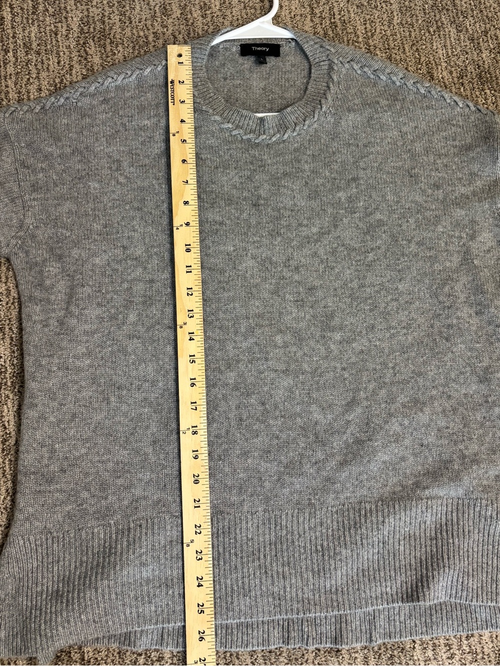 Theory Karenia Whipstitche Super Soft Thick 100% Cashmere Sweater Large NWOT - Picture 10 of 11